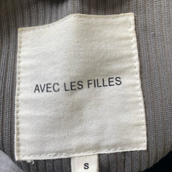 Gray corduroy shacket, never worn - Picture 3 of 3